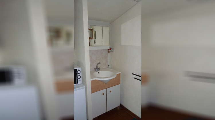 Ma-Cabane - Location Appartement ORSAY, 10 m²