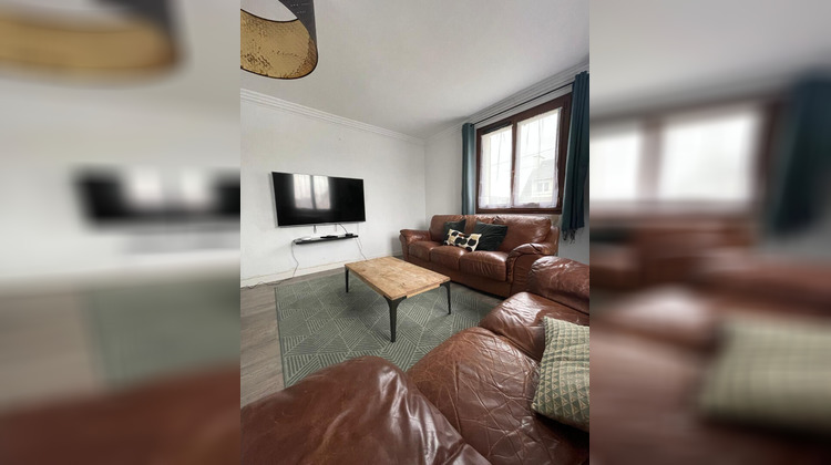 Ma-Cabane - Location Appartement ORSAY, 100 m²