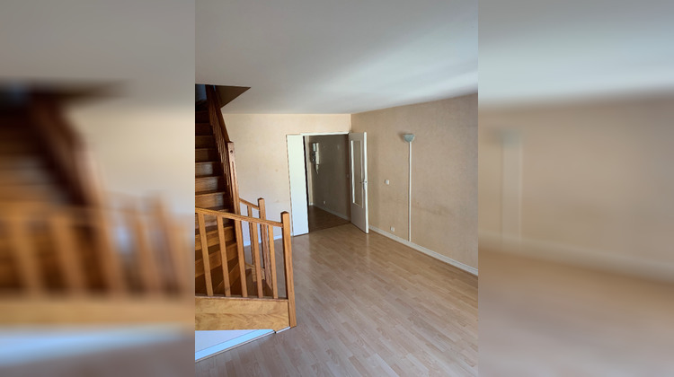 Ma-Cabane - Location Appartement ORSAY, 52 m²