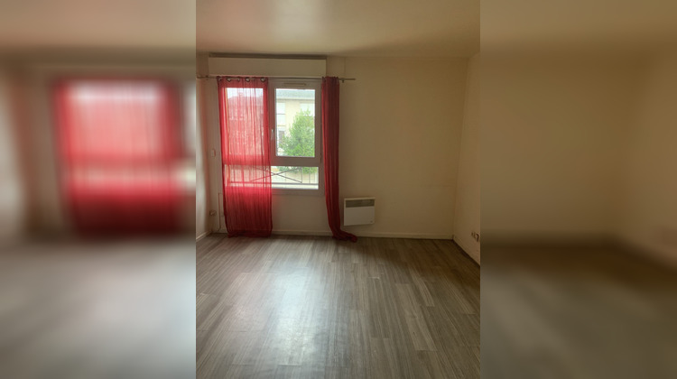 Ma-Cabane - Location Appartement Osny, 30 m²