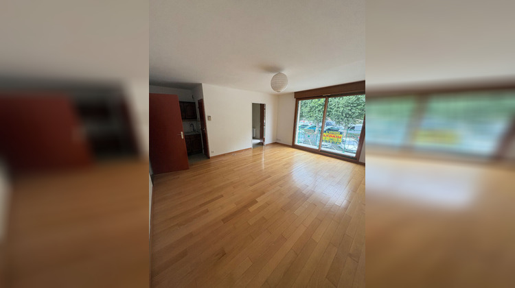 Ma-Cabane - Location Appartement OUISTREHAM, 46 m²