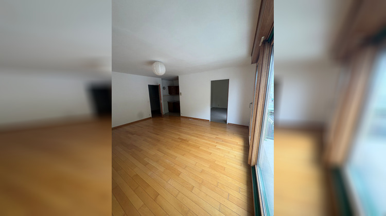 Ma-Cabane - Location Appartement OUISTREHAM, 46 m²