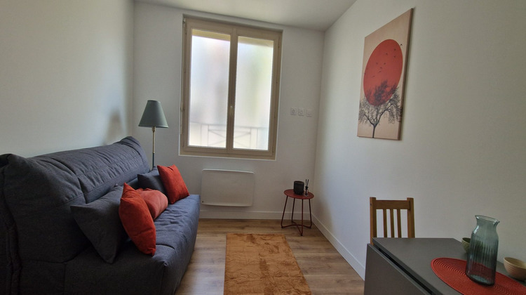 Ma-Cabane - Location Appartement Oullins, 18 m²