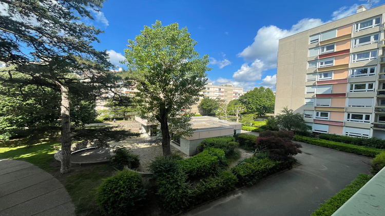 Ma-Cabane - Location Appartement OULLINS, 76 m²