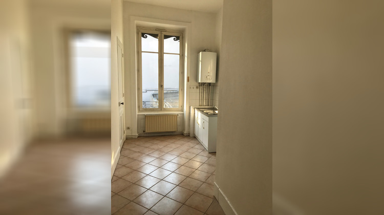 Ma-Cabane - Location Appartement OULLINS, 59 m²