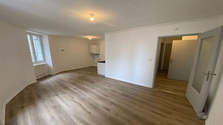 Ma-Cabane - Location Appartement OYONNAX, 37 m²