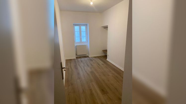 Ma-Cabane - Location Appartement OYONNAX, 37 m²