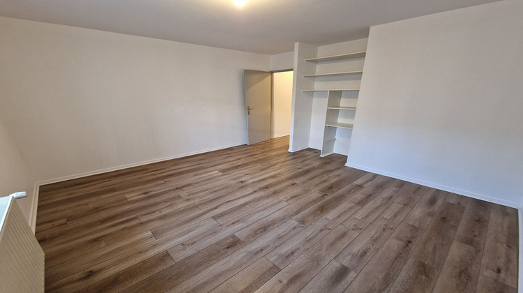 Ma-Cabane - Location Appartement OYONNAX, 96 m²