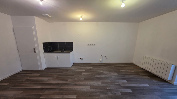 Ma-Cabane - Location Appartement OYONNAX, 55 m²