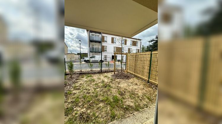 Ma-Cabane - Location Appartement OZOIR-LA-FERRIERE, 30 m²