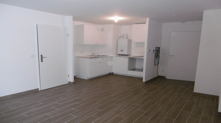 Ma-Cabane - Location Appartement OZOIR-LA-FERRIERE, 46 m²