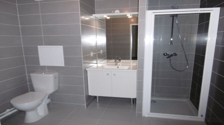 Ma-Cabane - Location Appartement OZOIR-LA-FERRIERE, 46 m²