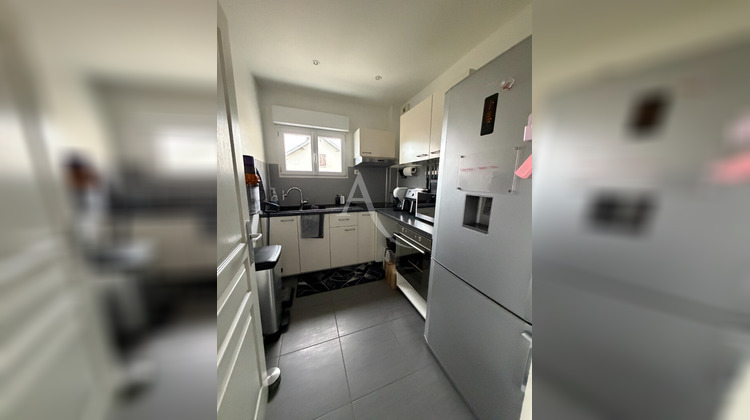 Ma-Cabane - Location Appartement OZOIR-LA-FERRIERE, 52 m²