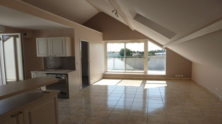 Ma-Cabane - Location Appartement OZOIR-LA-FERRIERE, 40 m²