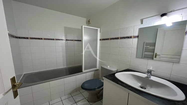 Ma-Cabane - Location Appartement OZOIR-LA-FERRIERE, 27 m²