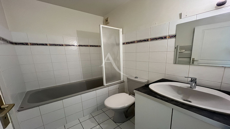 Ma-Cabane - Location Appartement OZOIR-LA-FERRIERE, 27 m²