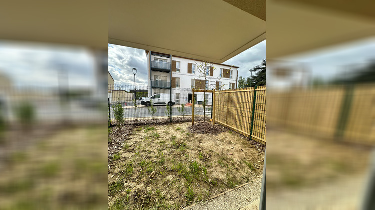 Ma-Cabane - Location Appartement OZOIR-LA-FERRIERE, 30 m²