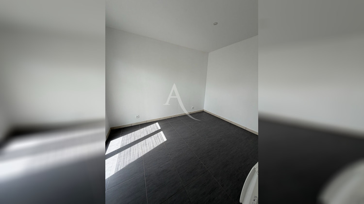 Ma-Cabane - Location Appartement OZOIR-LA-FERRIERE, 52 m²