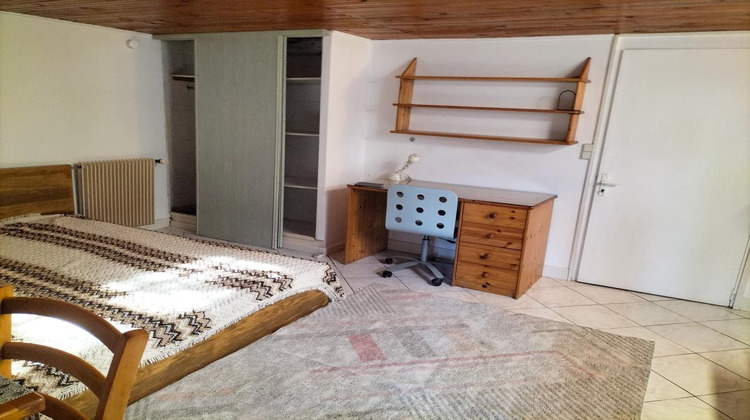 Ma-Cabane - Location Appartement PALAISEAU, 20 m²