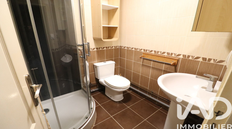 Ma-Cabane - Location Appartement Pamfou, 58 m²