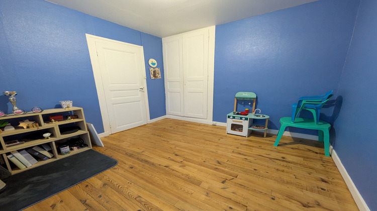 Ma-Cabane - Location Appartement PANISSIERES, 59 m²