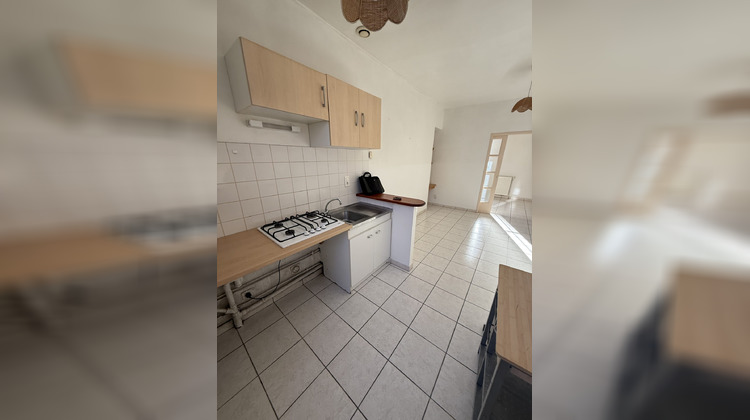Ma-Cabane - Location Appartement PANISSIERES, 33 m²