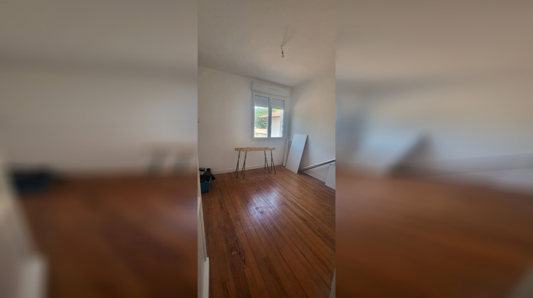 Ma-Cabane - Location Appartement PARENTIS-EN-BORN, 63 m²