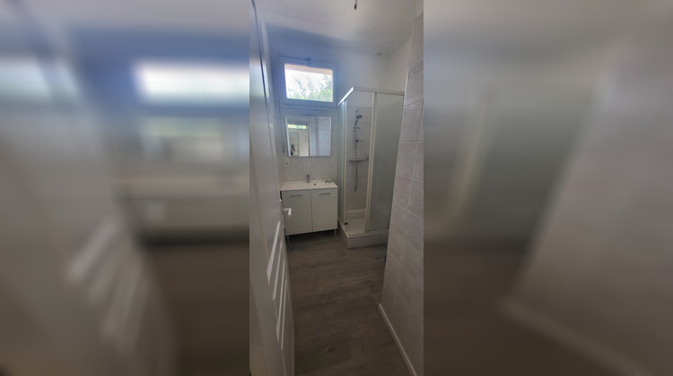 Ma-Cabane - Location Appartement PARENTIS-EN-BORN, 63 m²