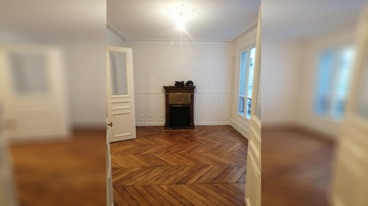 Ma-Cabane - Location Appartement PARIS 10, 101 m²