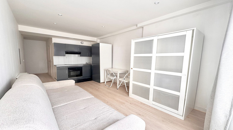 Ma-Cabane - Location Appartement PARIS 10, 22 m²