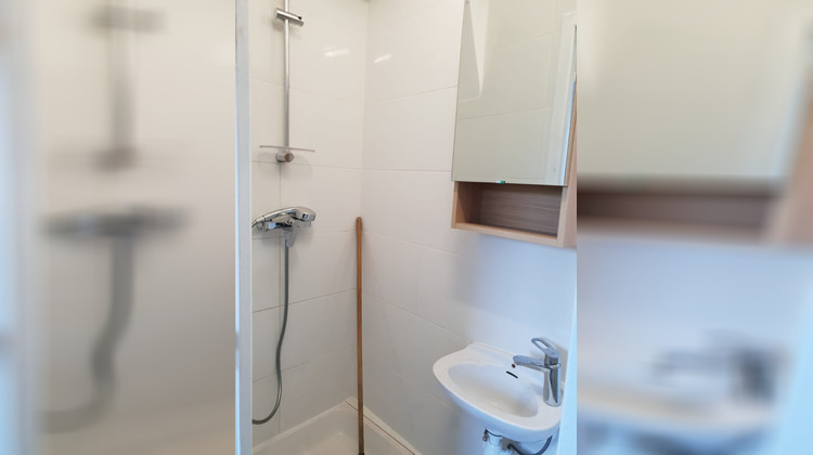 Ma-Cabane - Location Appartement PARIS 10, 12 m²