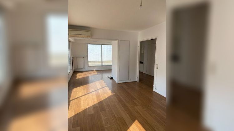 Ma-Cabane - Location Appartement PARIS 15, 60 m²