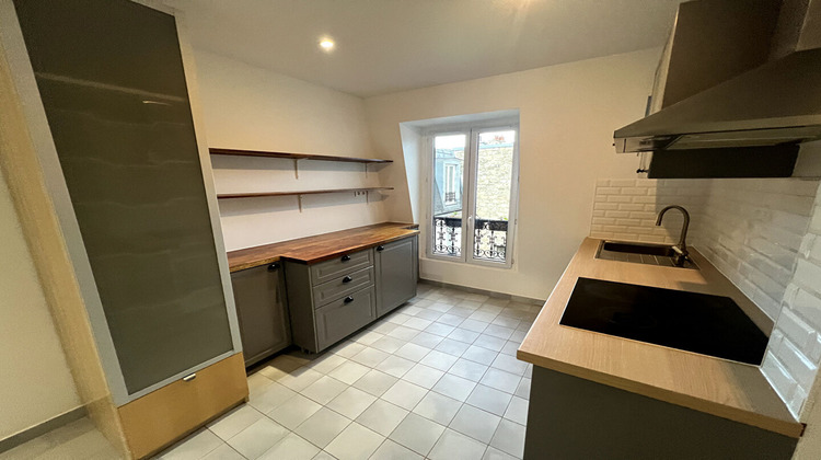 Ma-Cabane - Location Appartement PARIS 15, 97 m²