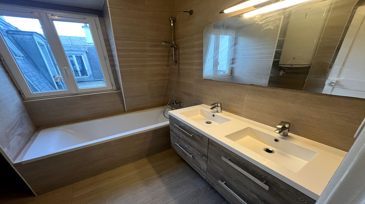 Ma-Cabane - Location Appartement PARIS 15, 97 m²