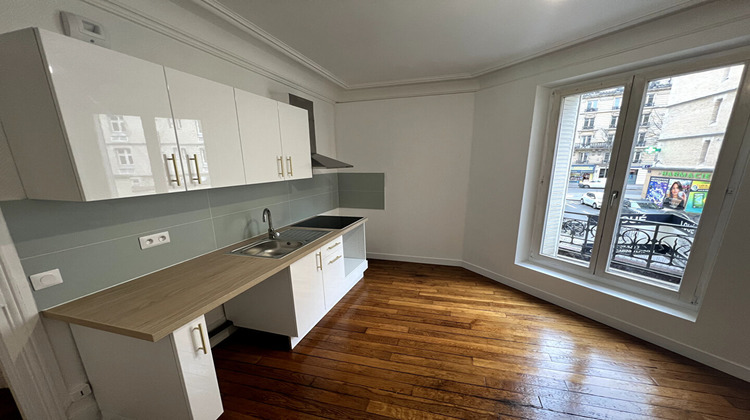 Ma-Cabane - Location Appartement PARIS 15, 105 m²