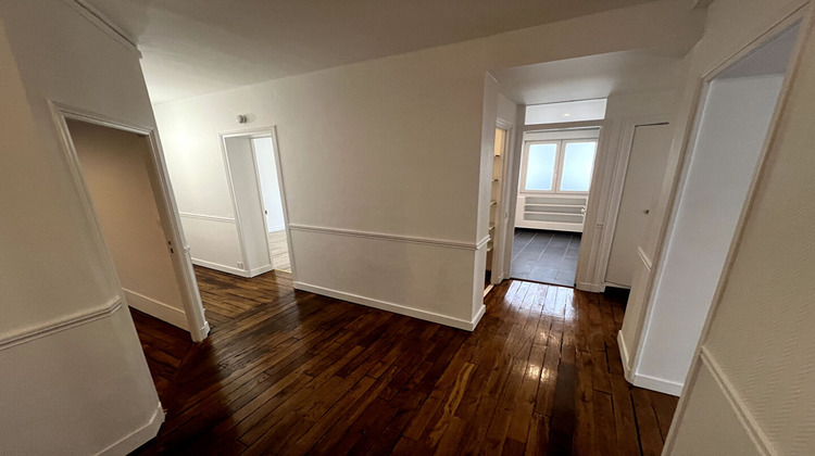 Ma-Cabane - Location Appartement PARIS 15, 105 m²