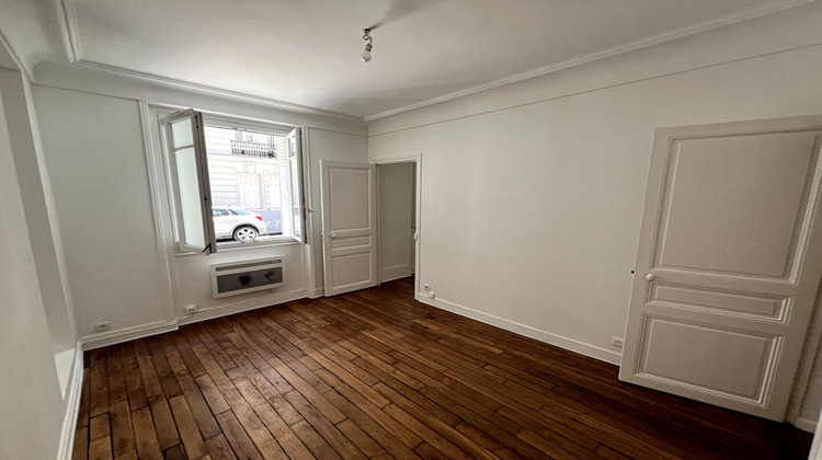 Ma-Cabane - Location Appartement PARIS 15, 38 m²