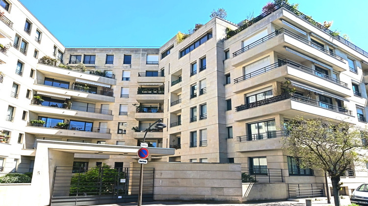 Ma-Cabane - Location Appartement PARIS 15, 93 m²