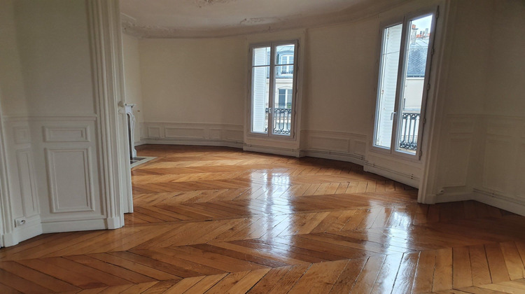 Ma-Cabane - Location Appartement PARIS 15EME, 84 m²