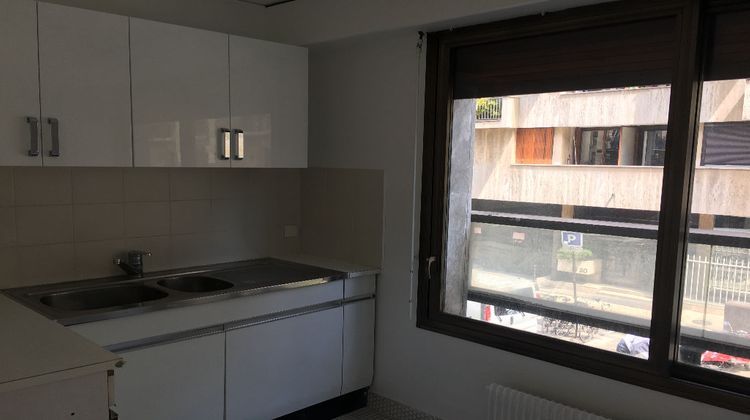 Ma-Cabane - Location Appartement PARIS 16, 29 m²