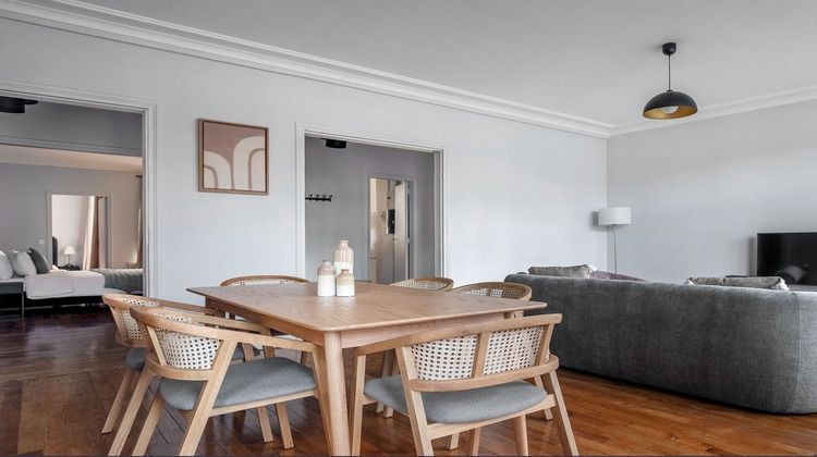 Ma-Cabane - Location Appartement PARIS 16, 143 m²