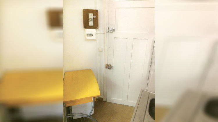 Ma-Cabane - Location Appartement PARIS 16, 9 m²