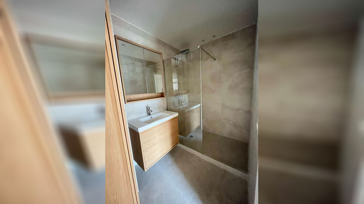 Ma-Cabane - Location Appartement PARIS 16, 83 m²