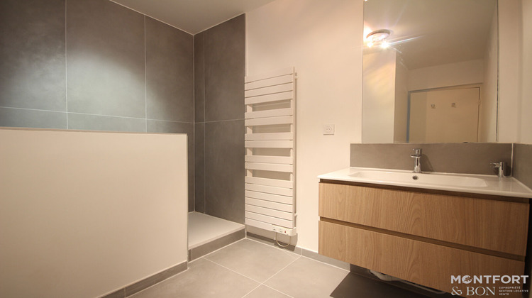 Ma-Cabane - Location Appartement PARIS 16, 92 m²