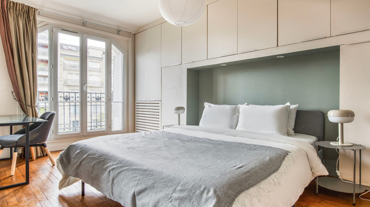 Ma-Cabane - Location Appartement PARIS 16, 108 m²