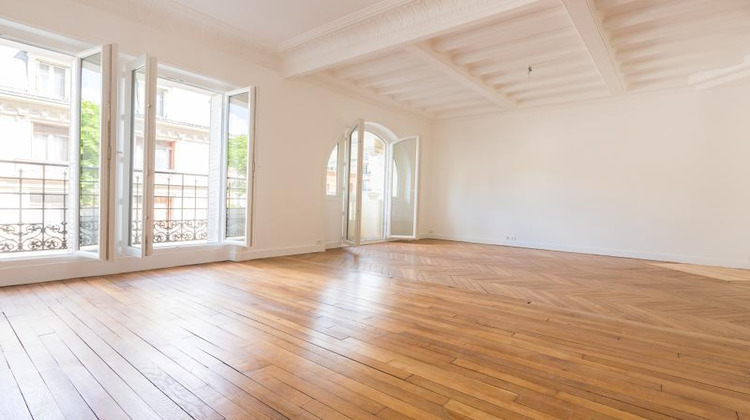Ma-Cabane - Location Appartement PARIS 16, 84 m²