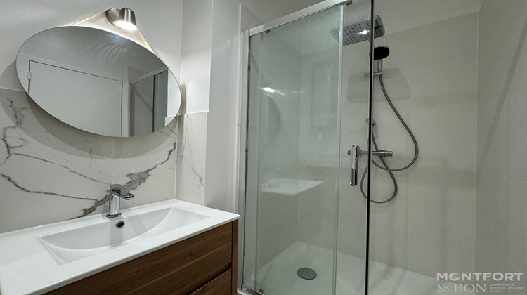 Ma-Cabane - Location Appartement PARIS 16, 54 m²