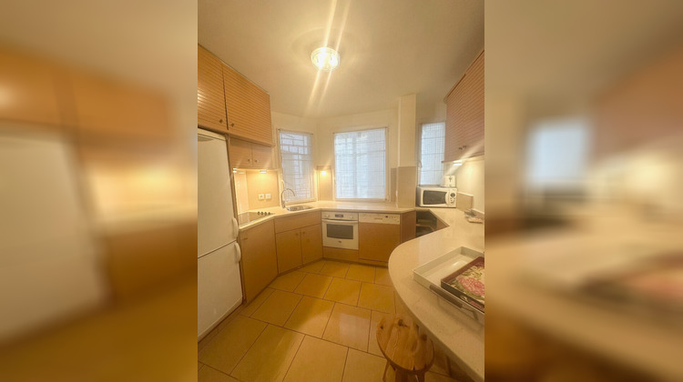 Ma-Cabane - Location Appartement PARIS 16, 76 m²