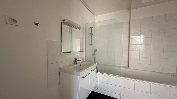 Ma-Cabane - Location Appartement PARIS 16, 28 m²