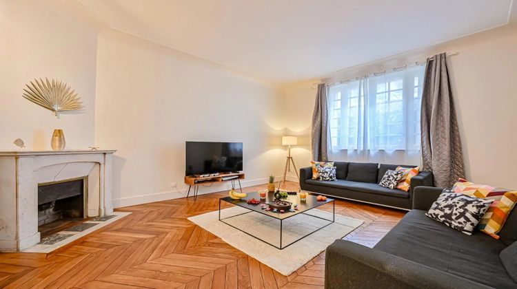 Ma-Cabane - Location Appartement Paris 16ème, 129 m²